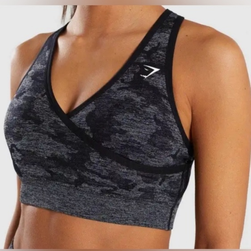 NEW! Gymshark Adapt Camo Seamless Sports Bra Gray Black Size Small